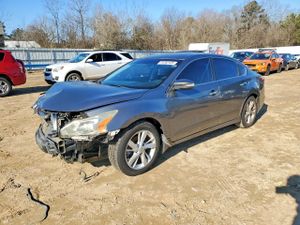 Nissan Altima 2.5L 4 2015