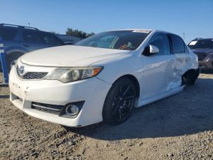 Toyota Camry L 2.5L 4 2013