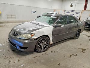 Toyota Camry LE 3.0L 6 2005