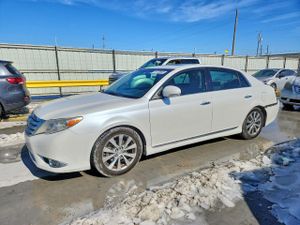 Toyota Avalon BASE 3.5L 6 2011