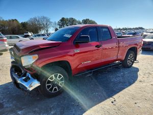 Toyota Tundra DOUBLE CAB SR 5.7L 8 2014