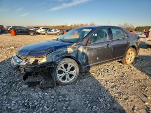 Ford Fusion SE 2.5L 4 2012