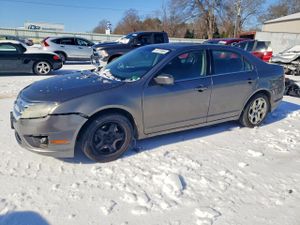 Ford Fusion SE 3.0L 6 2010
