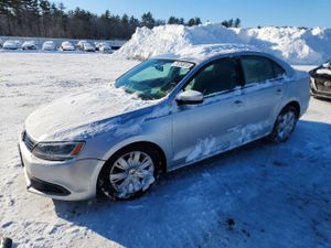 Volkswagen Jetta 1.8L 4 2014