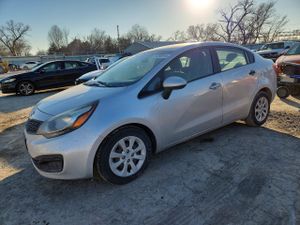 Kia Rio LX 1.6L 4 2015