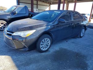 Toyota Camry LE 2.5L 4 2015