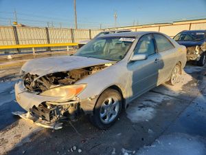 Toyota Camry LE 2.4L 4 2004