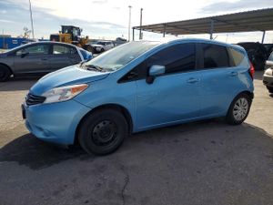 Nissan Versa S 1.6L 4 2015