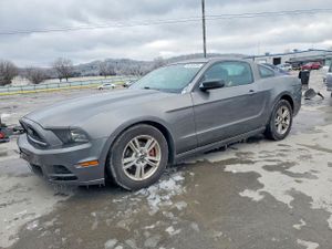 Ford Mustang 3.7L 6 2014