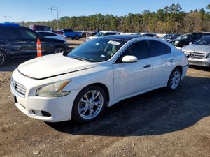Nissan Maxima S 3.5L 6 2012