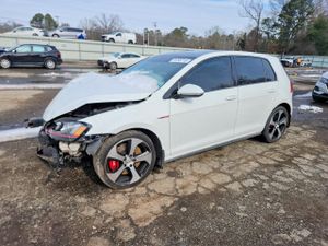 Volkswagen Golf 2 L 4 2015