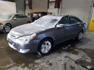 Toyota Camry LE 3.0L 6 2005