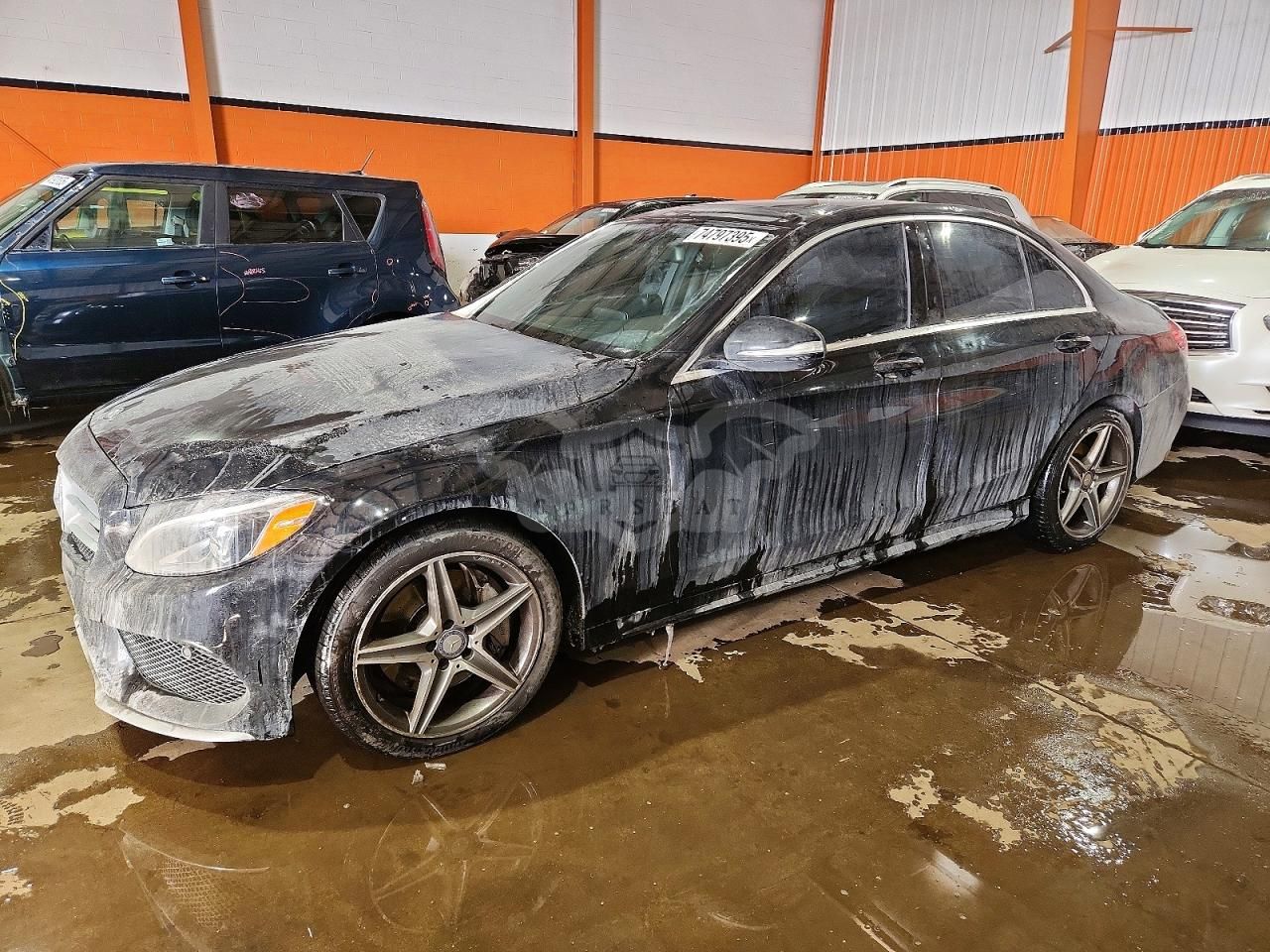Mercedes-Benz C 300 4MATIC 2.0L 4 2015