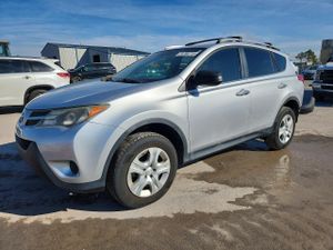Toyota Rav4 LE 2.5L 4 2014