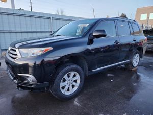 Toyota Highlander 3.5L 6 2013