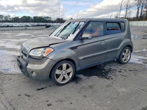 Kia Soul + 2.0L 4 2010