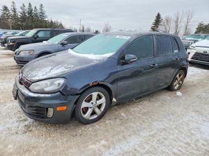 Volkswagen Golf 2.0L 4 2011