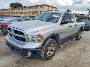 RAM 1500 SLT 3.0L 6 2015