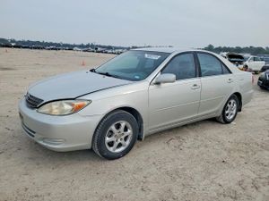 Toyota Camry LE 2.4L 4 2003