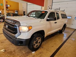 Toyota Tundra 4.6L 8 2015