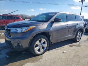Toyota Highlander LE 3.5L 6 2014