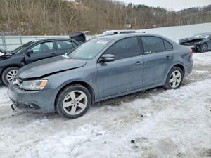 Volkswagen Jetta TDI 2.0L 4 2011