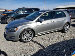 Volkswagen Golf 1.8L 4 2015