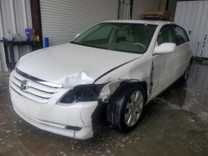 Toyota Avalon XL 3.5L 6 2006