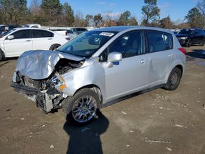 Nissan Versa S 1.8L 4 2011