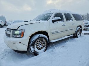Chevrolet Suburban 5.3L 8 2010