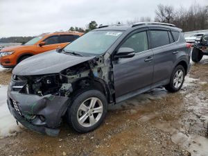 Toyota Rav4 XLE 2.5L 4 2014