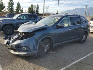 Nissan Rogue S 2.5L 4 2015