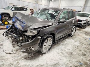 Volkswagen Tiguan 2.0L 4 2015