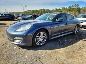 Porsche Panamera 3.6L 6 2012