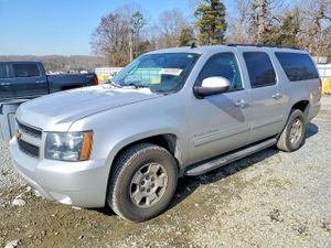Chevrolet Suburban C1500 LT 5.3L 8 2014