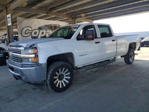 Chevrolet Silverado 1500 C2500 HEAVY DUTY 6.0L 8 2015