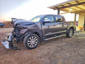 Toyota Tundra CREWMAX LIMITED 5.7L 8 2011