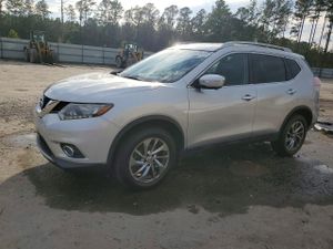 Nissan Rogue S 2.5L 4 2015