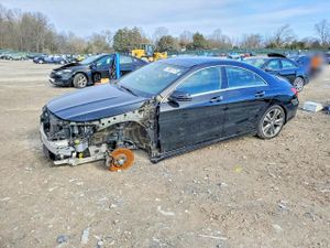 Mercedes-Benz CLA 2.0L 4 2015