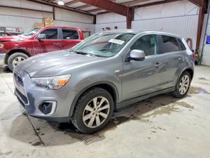 Mitsubishi Outlander SE 2.0L 4 2015