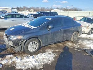 Honda Civic LX 1.8L 4 2013