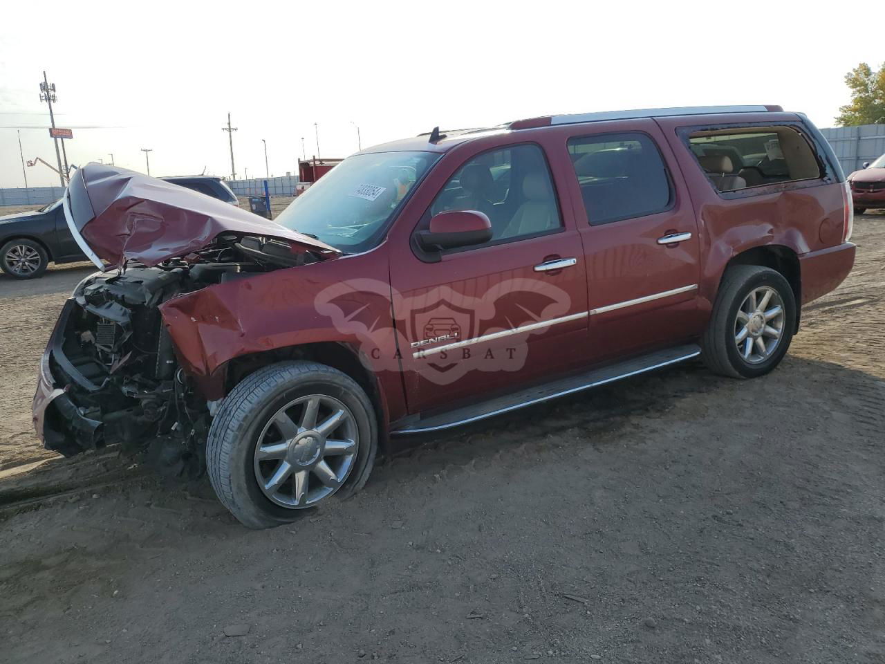 GMC Yukon DENALI 6.2L  8 2011