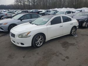 Nissan Maxima S 3.5L 6 2011