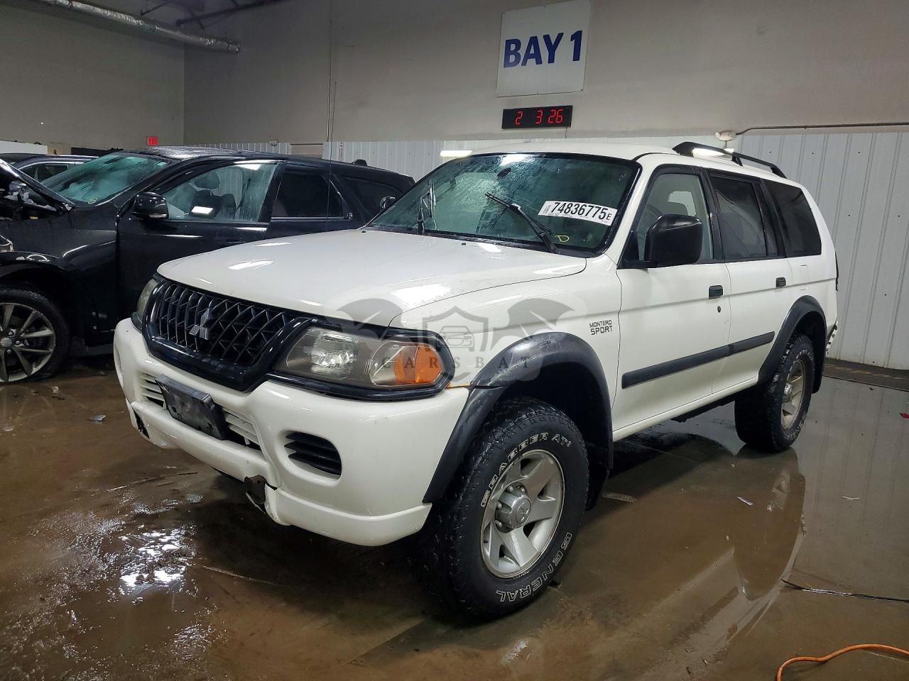 Mitsubishi Montero SPORT ES 3.0L 6 2003