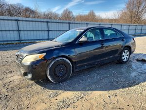 Toyota Camry BASE 2.5L 4 2011