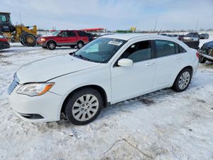 Chrysler 200 LX 3.6L 6 2014