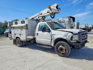 Ford F550 SUPER DUTY 8 2005