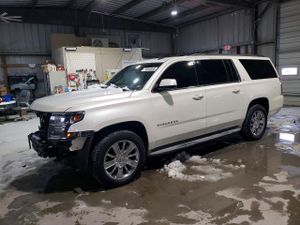 Chevrolet Suburban C1500 LT 5.3L 8 2015