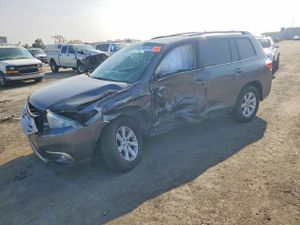Toyota Highlander BASE 3.5L 6 2013