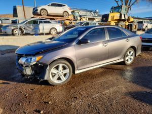 Toyota Camry L 2.5L 4 2014
